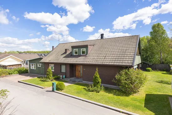 Villa, Skattbondevägen 16, Fresta, Upplands Väsby