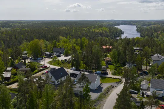 Villa, Fjällgårdsvägen 21, Gladö Kvarn, Huddinge