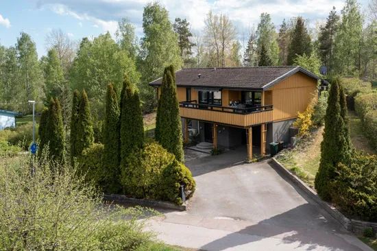 Villa, Morängatan 12, Duvhällarna, Hallstahammar