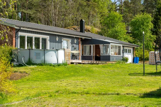 Villa, Runtuna Ekeby Bergås 1, Runtuna-Lantligt, Nyköping