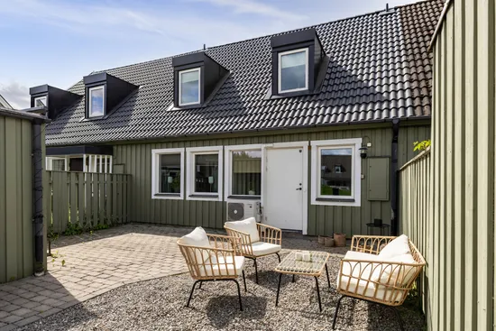 Villa, Ågatan 6, Byjorden, Köping