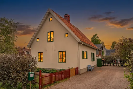 Villa, Kärrarpsvägen 12, Åstorp