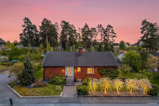 Villa, Schenströmsgatan 10, Stigarna, Köping