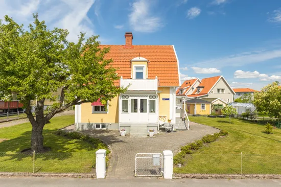 Villa, Styckjunkaregatan 4, Centrum, Karlsborg