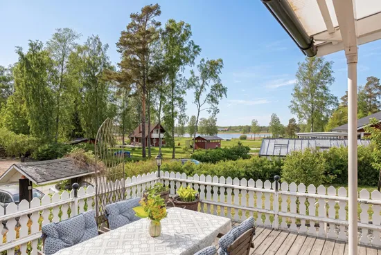 Villa, Kalkstensvägen 11, Munga, Västerås