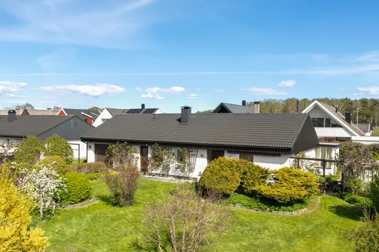 Villa, Smörblommestigen 20, Karlberg, Varberg
