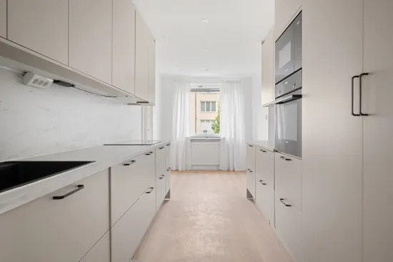 Bostadsrätt, Runvägen 5, Kvarnbergsplan, Huddinge