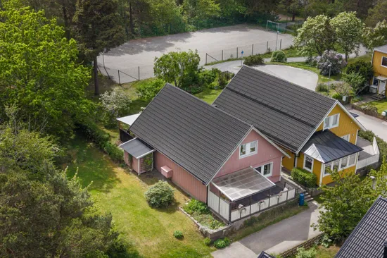 Villa, Vårdkasstigen 33, Nynäshamn