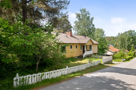Villa, Klockarvägen 10, Ekerö Sundby, Ekerö