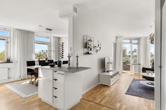 Bostadsrätt, Farstavägen 89, 4 tr, Farsta, Stockholm