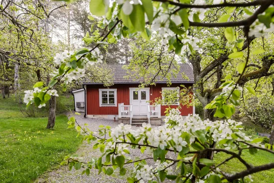 Fritidshus, Kalvsund 8, Södertälje