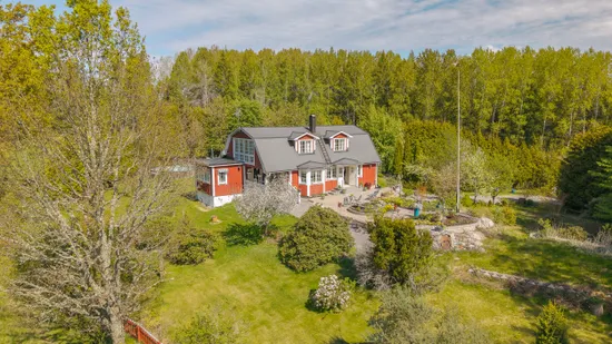 Villa, Skalltorp Karlslund 2, Landet, Katrineholm