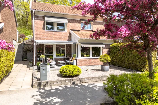 Villa, Radhus, Ålegårdsgatan 240, Mölndal - Balltorp, Mölndal
