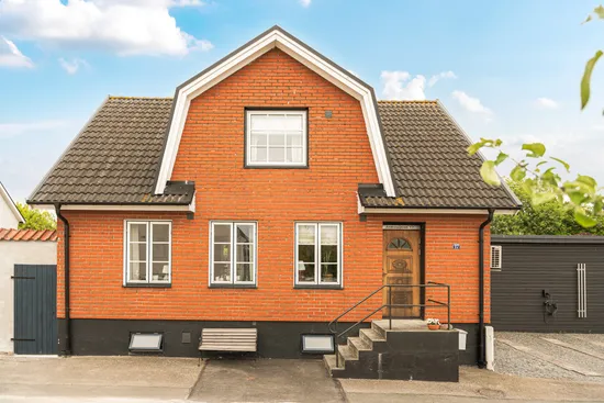 Villa, Änkegatan 17, Simrishamn