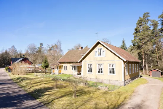 Villa, Fröslida Stationsvägen 103, Hylte