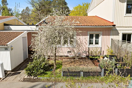 Villa, Radhus, Dianavägen 35, Eknäs, Nacka