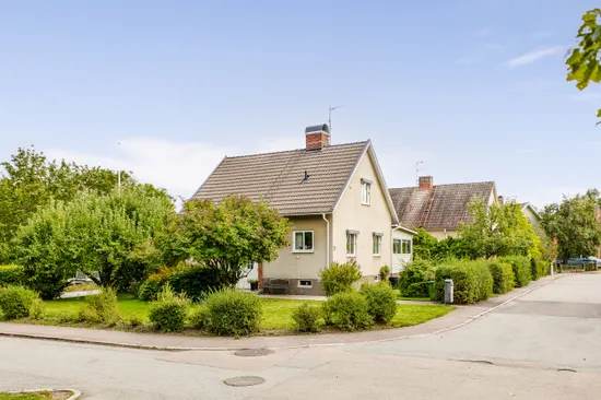 Villa, Vitmåragatan 32, Gideonsberg, Västerås