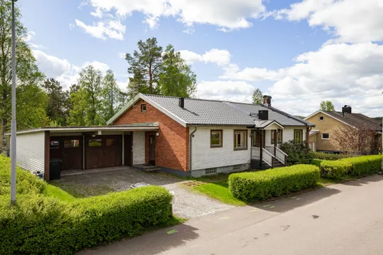 Villa, Maratongatan 33, Murberget/Änget, Härnösand