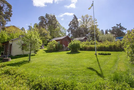 Tomt, Lotsvägen 12, Boo Gård, Nacka