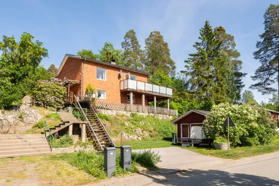 Villa, Tomtbergavägen 54, Stuvsta, Huddinge
