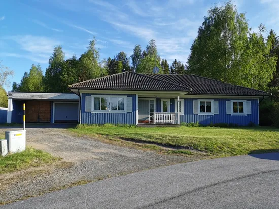 Villa, Bäckvägen 11, Bygdeå, Robertsfors