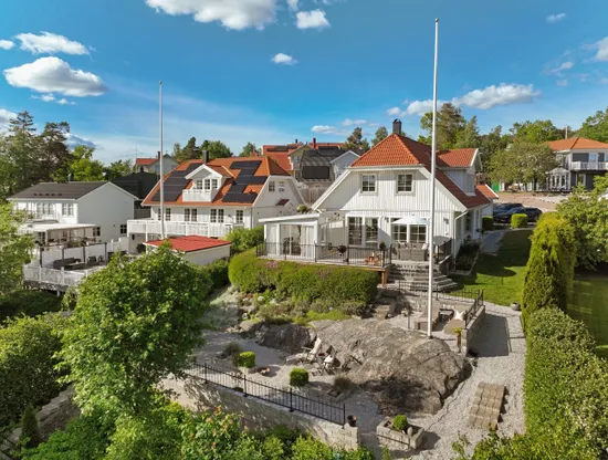 Villa, Skräddarns backe 5, Kungsängen, Upplands-Bro