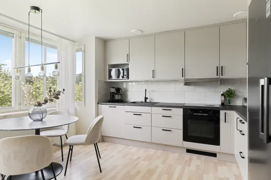 Bostadsrätt, Vinggatan 18, 3tr, Skarpnäck, Stockholm