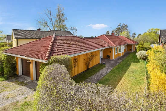 Villa, Rosendalsgränd 1, Odenslunda, Upplands Väsby