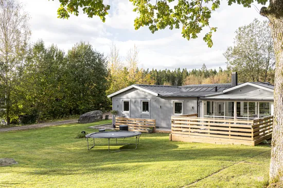 Villa, Alsjöslingan 17, Gråbo - Alsjön, Lerum