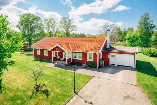 Villa, Lugnås Ängsholmen 1, Lugnås, Mariestad