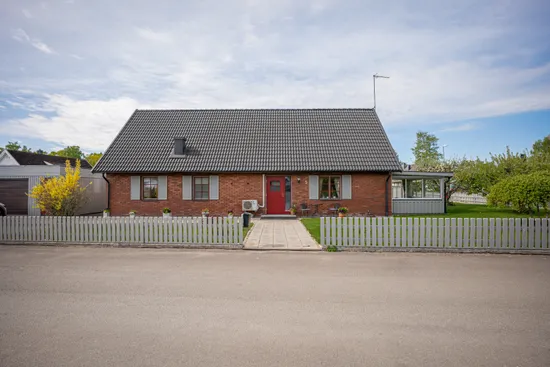 Villa, Fyrvaktarevägen 5, Hjo