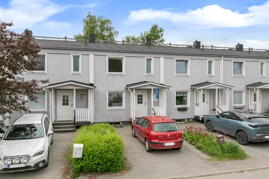 Radhus, Vallgångsvägen 4H, Höjersdal, Gävle
