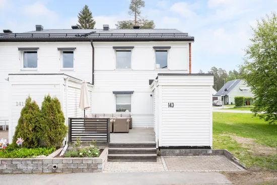 Villa, Radhus, Lävägen 143, Björkskatan, Luleå