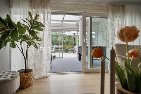 Villa, Radhus, Sundsborgsvägen 67, Odenslunda, Upplands Väsby