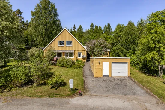 Villa, Granbergsgatan 9, Haga, Härnösand
