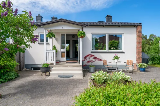 Villa, Radhus, Sunnemobacken 44, Farsta, Stockholm