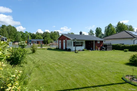 Villa, Banjovägen 5, Lycksta, Västerås