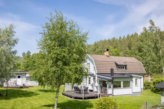Villa, Jakobslundsvägen 1, Björkfors, Kinda