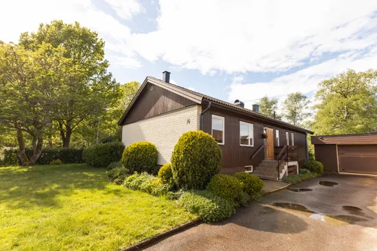 Villa, Mandelvägen 14, Skogslyckan, Växjö