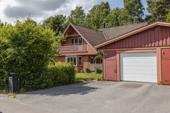 Villa, Aslögs väg 14, Västerås