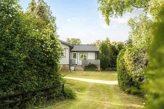 Villa, Vårhallavägen 10, Tobisborg/Vårhallen, Simrishamn