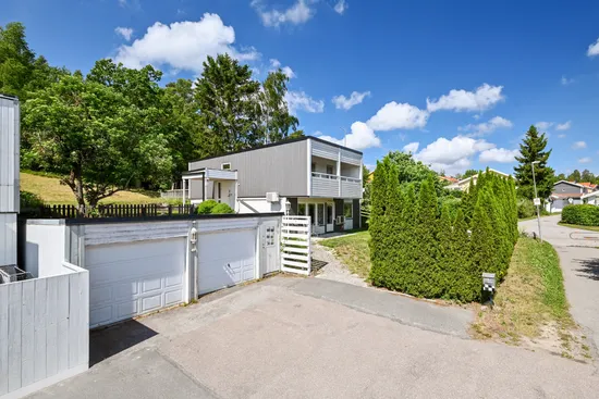 Villa, Radhus, Gullrisvägen 2, Bollstanäs, Upplands Väsby