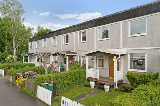 Villa, Radhus, Capellavägen 22, Skälby, Järfälla