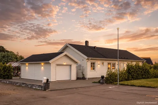 Villa, Hibiskusvägen 8, Lilla Tjärby, Laholm