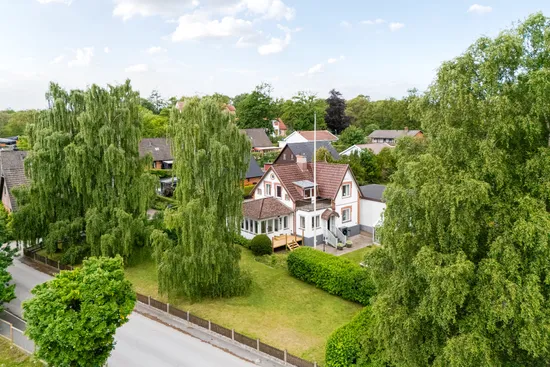 Villa, Kvarngatan 8, Höör - Centralt, Höör