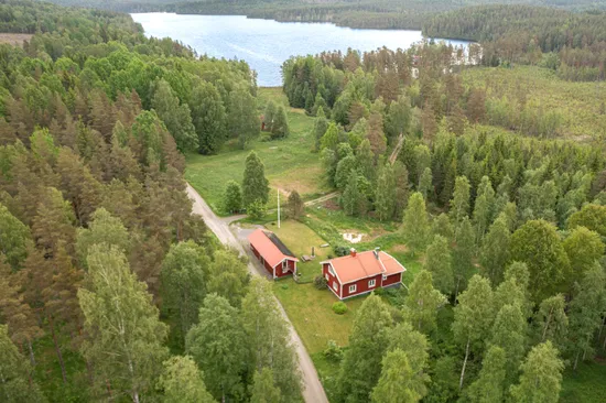 Gård/Skog, Lindesby 560, Järnboås, Nora