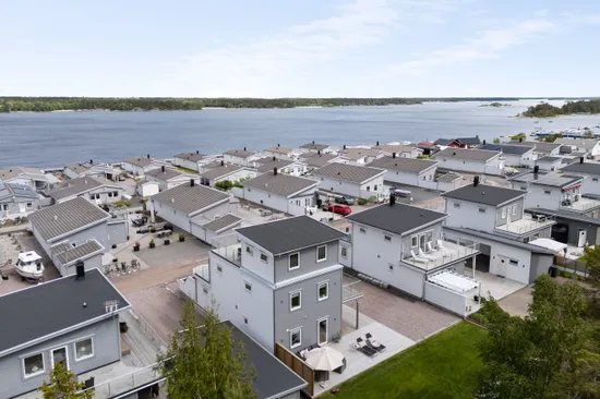 Villa, Övre Rörhamnsvägen 4, Öregrund, Östhammar