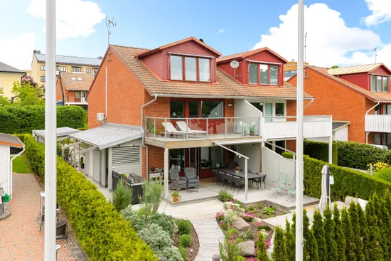 Radhus, Vätterpromenaden 18D, Motala