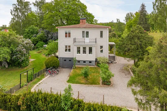 Villa, Björkövägen 5, Flacksta/Ekeby, Eskilstuna