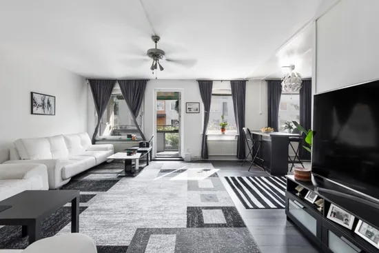 Bostadsrätt, Bärkingeplan 8, Tensta, Stockholm